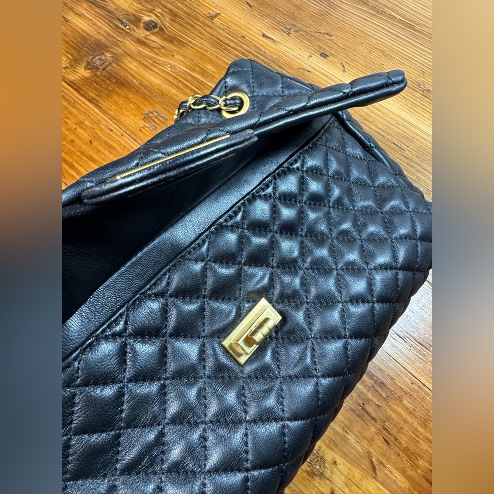 Tiffany & Fred Paris Full-Grain Quilted Sheepskin Black Leather Tote Gold accent - Picture 15 of 15